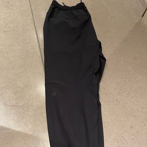 Lululemon JOGGER pant size XL